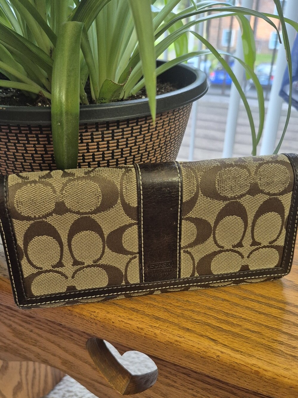 Coach Tan and Brown Signature Canvas Tote with Matching Wallet. GOOD CONDITION - Picture 14 of 17